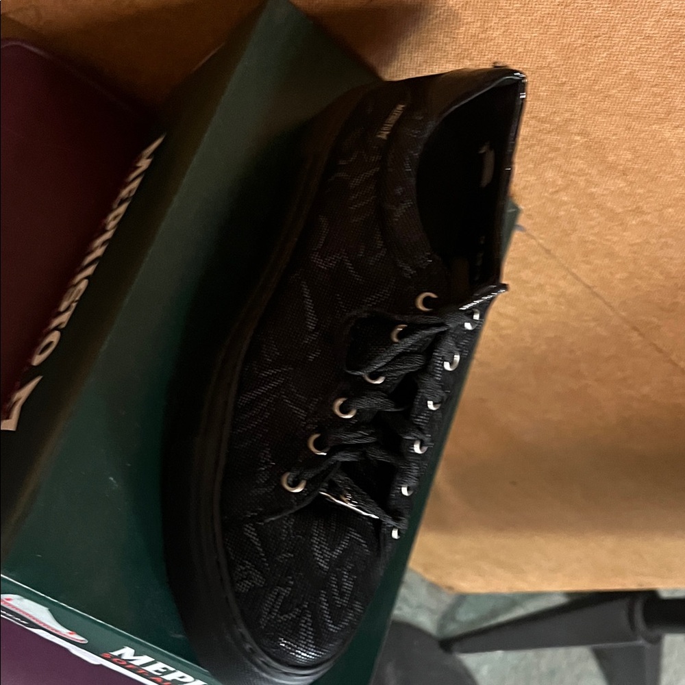 Mephisto Black Textured Sneakers - Picture 2 of 6